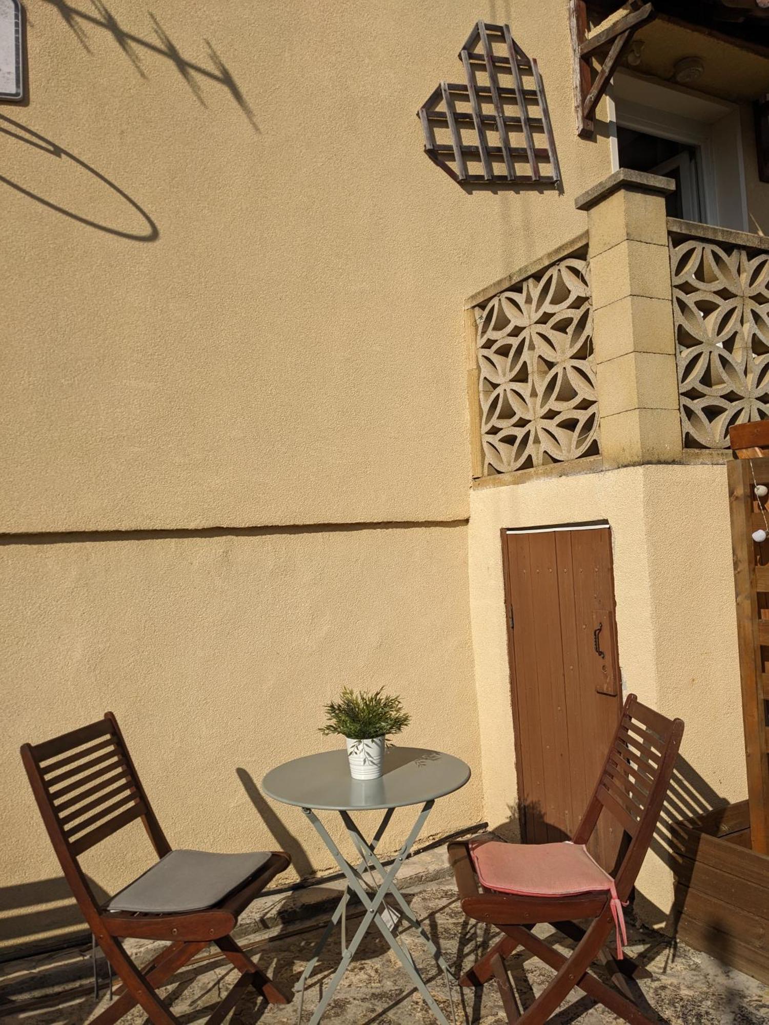 Le Dindouleto Apartment Peynier Luaran gambar